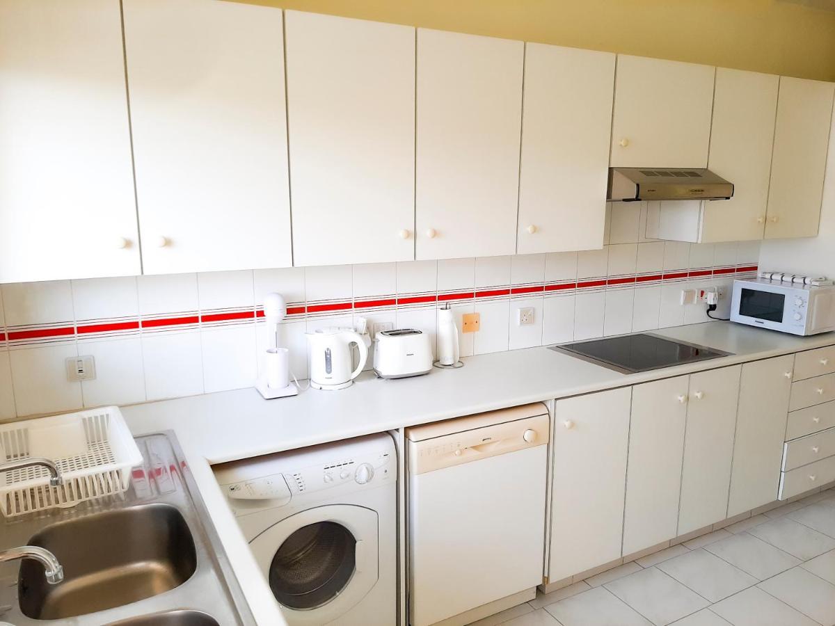 Apartmán Samson Sea Breeze, 3Bed Sleeps 6, Free Wifi Lemesos Exteriér fotografie